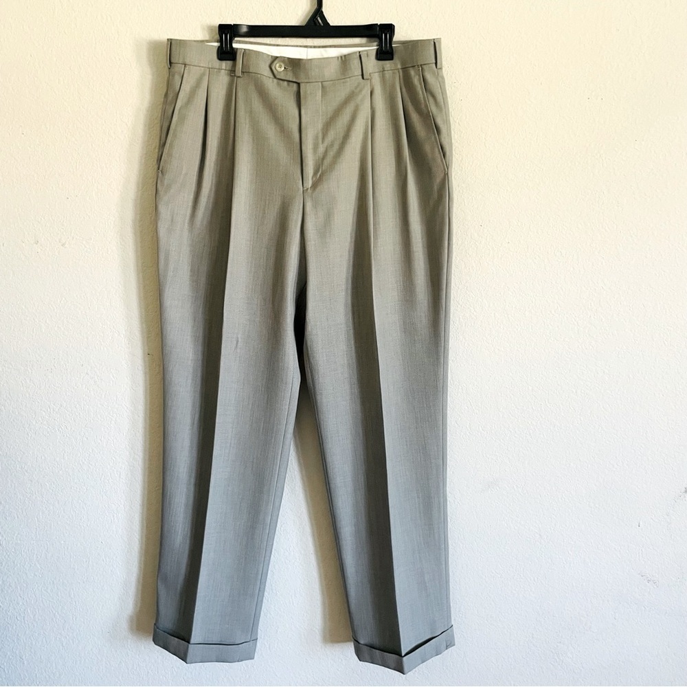 Stafford Essentials Men classic fit suit slacks size 38x32 gray formal business